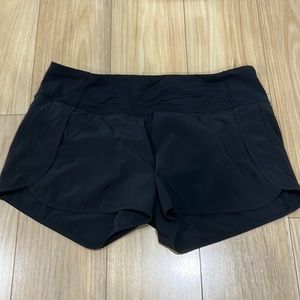 Lululemon shorts black